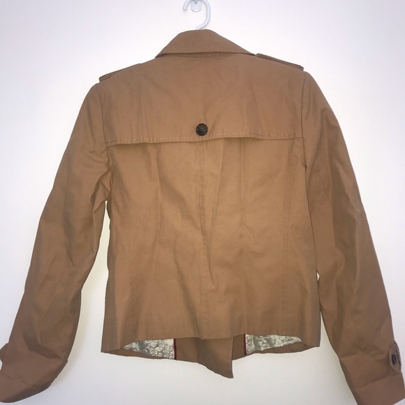 Banana Republic short trench coat - Picture 2 of 3